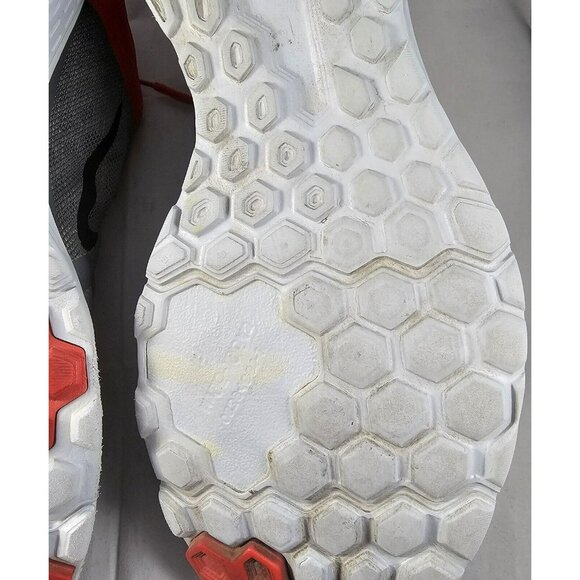 Nike Men's FS Lite Run 3 Grey/Red/White Running Sneaker Size 11 W/ Flaw See Pic - Picture 14 of 14
